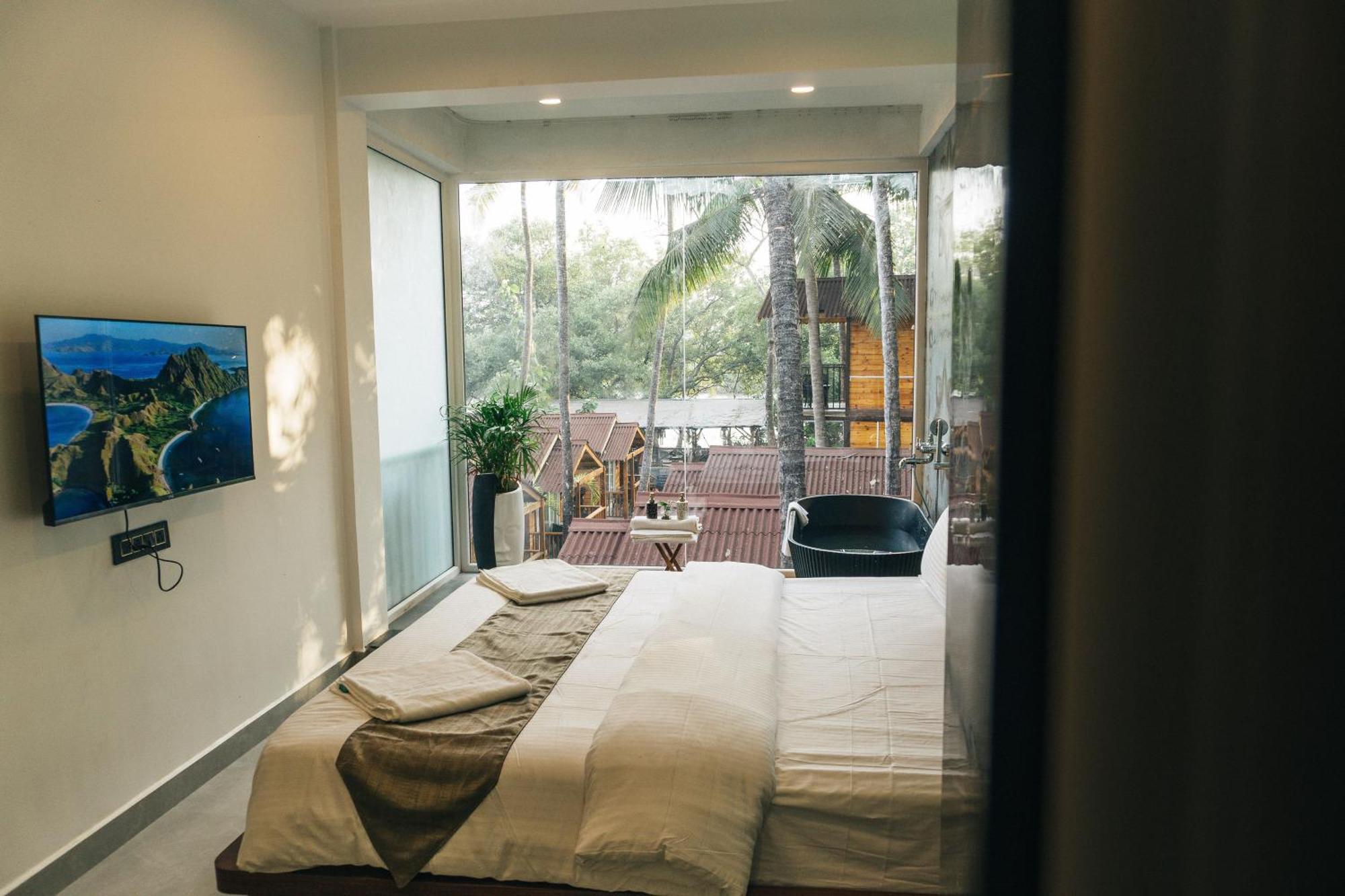 Tranquill Riverside Luxury Cottages With Bathtub, Candolim Ngoại thất bức ảnh