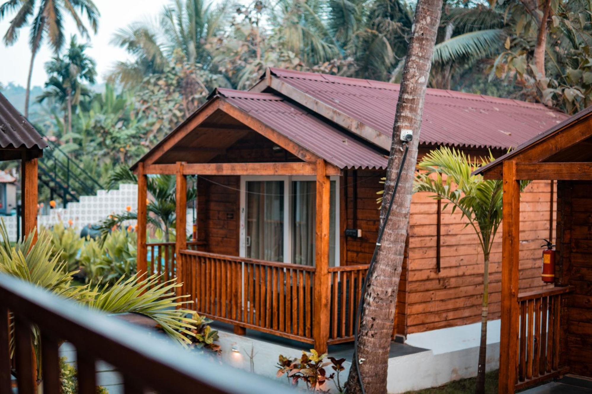 Tranquill Riverside Luxury Cottages With Bathtub, Candolim Ngoại thất bức ảnh