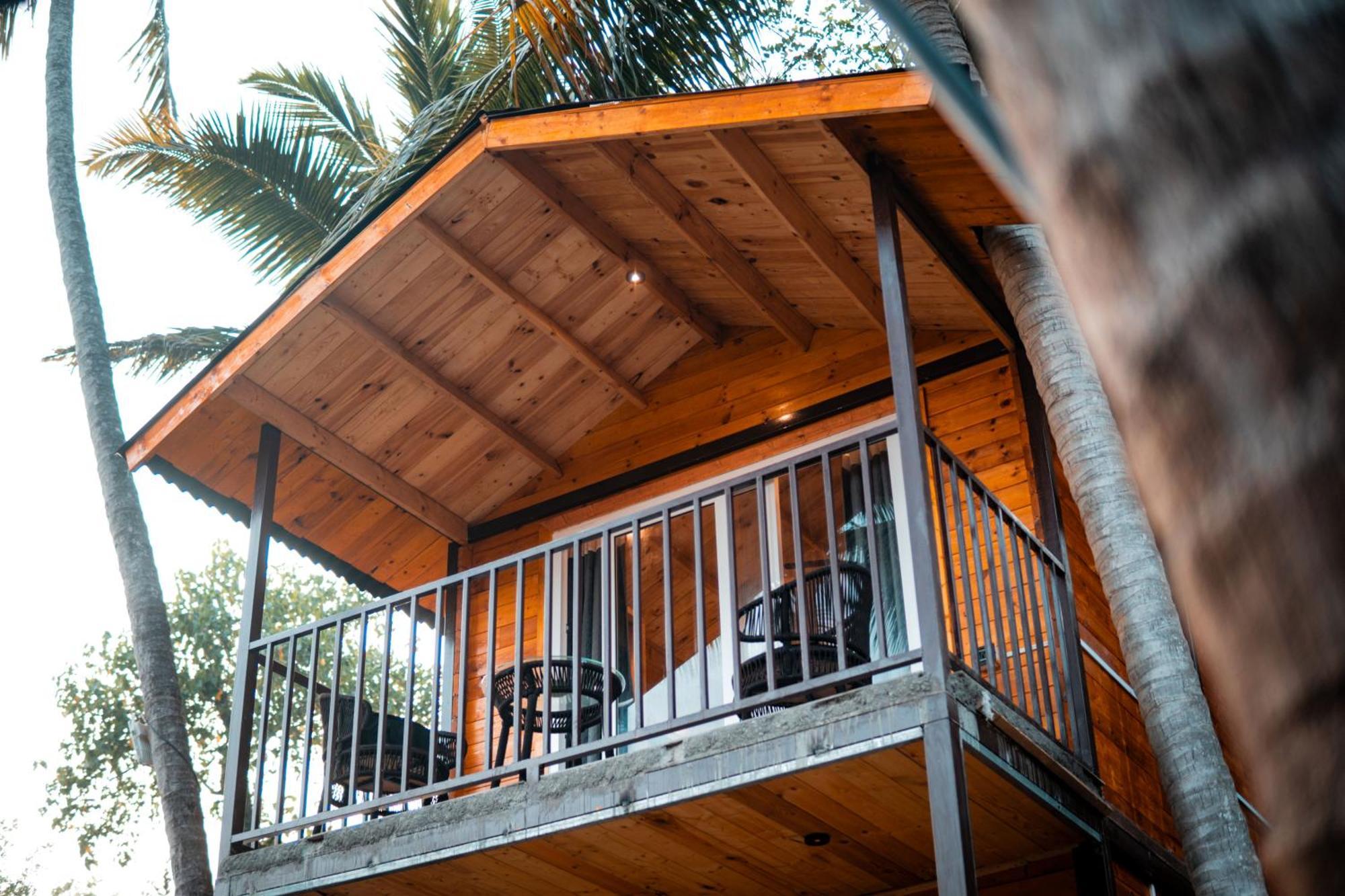 Tranquill Riverside Luxury Cottages With Bathtub, Candolim Ngoại thất bức ảnh